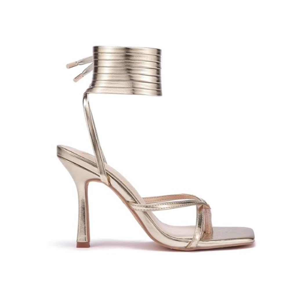 Genshuo Gold Ankle Strap Heels